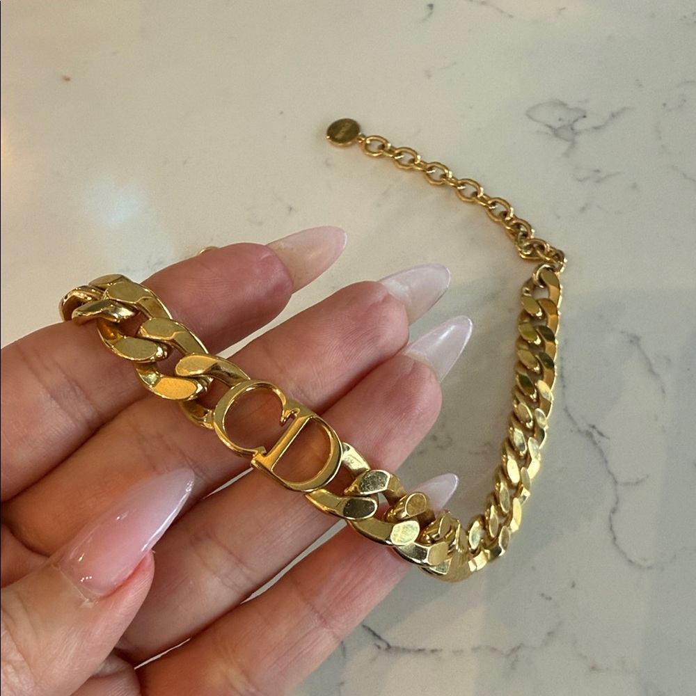 Dior Gold Chain Necklace - Picture 2 of 5